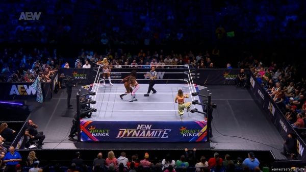 Click to view full size image
==============
wowdynamite20240918_00_00_44_05_Still214.jpg wowdynamite20240918_00_00_44_05_Still214.jpg