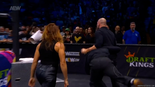 Click to view full size image
==============
wowdynamite20240918_00_01_05_20_Still331.jpg wowdynamite20240918_00_01_05_20_Still331.jpg