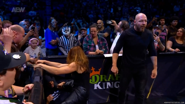 Click to view full size image
==============
wowdynamite20240918_00_01_06_20_Still336.jpg wowdynamite20240918_00_01_06_20_Still336.jpg