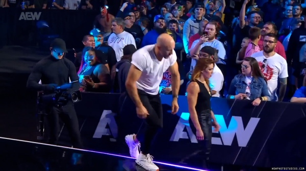 Click to view full size image
==============
wowdynamite20240918_00_01_15_25_Still373.jpg wowdynamite20240918_00_01_15_25_Still373.jpg