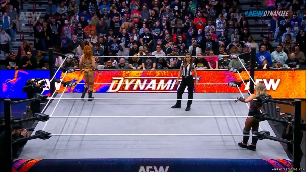 Click to view full size image
==============
wowdynamite20250101_00_01_53_10_Still052.jpg wowdynamite20250101_00_01_53_10_Still052.jpg