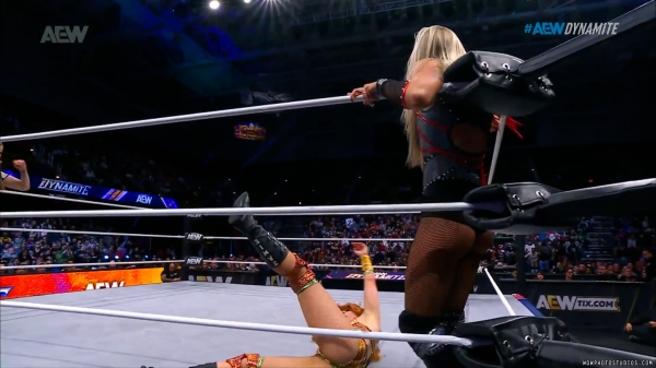 Click to view full size image
==============
wowdynamite20250101_00_02_16_20_Still192.jpg wowdynamite20250101_00_02_16_20_Still192.jpg