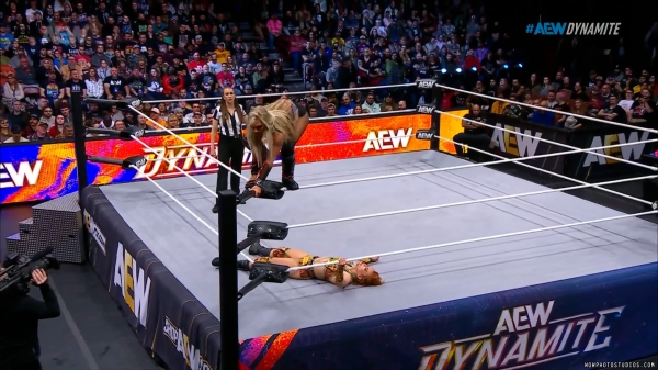 Click to view full size image
==============
wowdynamite20250101_00_02_17_00_Still194.jpg wowdynamite20250101_00_02_17_00_Still194.jpg