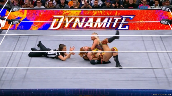 Click to view full size image
==============
wowdynamite20250101_00_02_18_15_Still203.jpg wowdynamite20250101_00_02_18_15_Still203.jpg