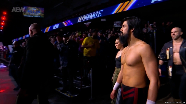 Click to view full size image
==============
wowdynamite20250101_00_05_04_10_Still397.jpg wowdynamite20250101_00_05_04_10_Still397.jpg