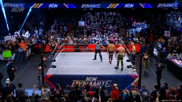 Click to view full size image
==============
wowdynamite20250101_00_05_11_15_Still405.jpg wowdynamite20250101_00_05_11_15_Still405.jpg