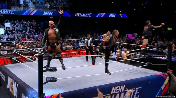 Click to view full size image
==============
wowdynamite20250101_00_05_12_10_Still408.jpg wowdynamite20250101_00_05_12_10_Still408.jpg