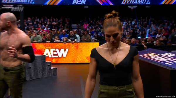 Click to view full size image
==============
wowdynamite20250101_00_05_25_00_Still421.jpg wowdynamite20250101_00_05_25_00_Still421.jpg