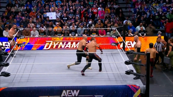 Click to view full size image
==============
wowdynamite20250101_00_05_26_00_Still426.jpg wowdynamite20250101_00_05_26_00_Still426.jpg