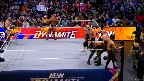 Click to view full size image
==============
wowdynamite20250101_00_05_30_20_Still433.jpg wowdynamite20250101_00_05_30_20_Still433.jpg