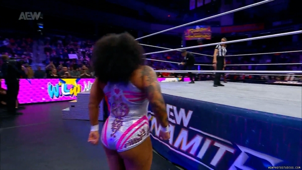 Click to view full size image
==============
wowdynamite20250108_00_04_54_15_Still099.jpg wowdynamite20250108_00_04_54_15_Still099.jpg