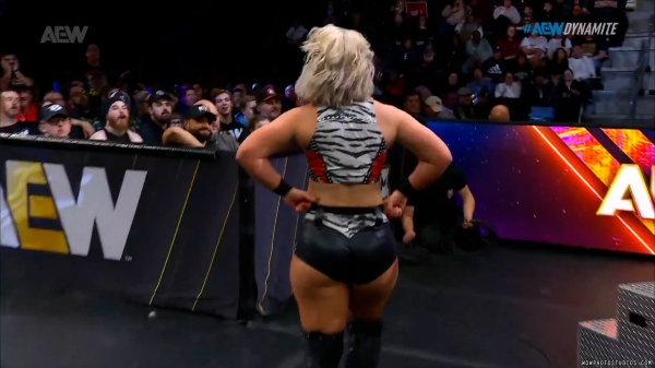 Click to view full size image
==============
wowdynamite20250108_00_05_02_00_Still144.jpg wowdynamite20250108_00_05_02_00_Still144.jpg