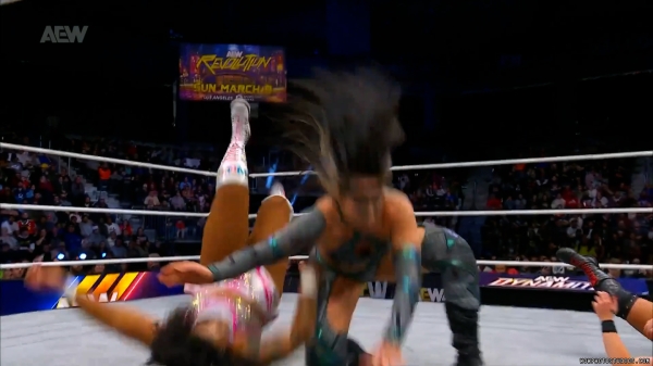 Click to view full size image
==============
wowdynamite20250108_00_05_25_10_Still285.jpg wowdynamite20250108_00_05_25_10_Still285.jpg