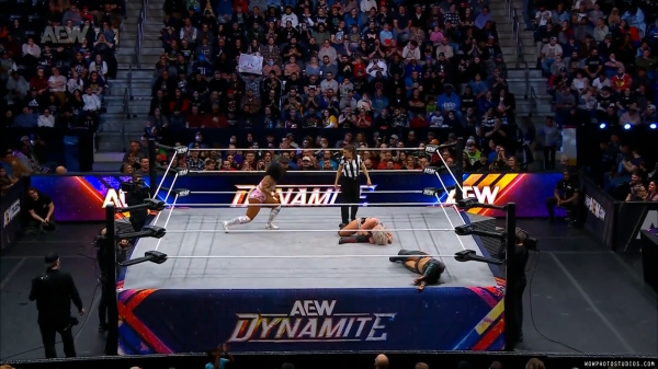 Click to view full size image
==============
wowdynamite20250108_00_05_26_20_Still293.jpg wowdynamite20250108_00_05_26_20_Still293.jpg