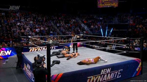 Click to view full size image
==============
wowdynamite20250108_00_05_29_00_Still307.jpg wowdynamite20250108_00_05_29_00_Still307.jpg