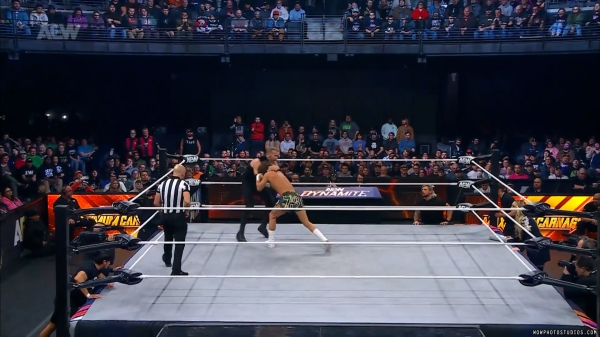 Click to view full size image
==============
wowdynamite20250115_00_03_44_20_Still074.jpg wowdynamite20250115_00_03_44_20_Still074.jpg