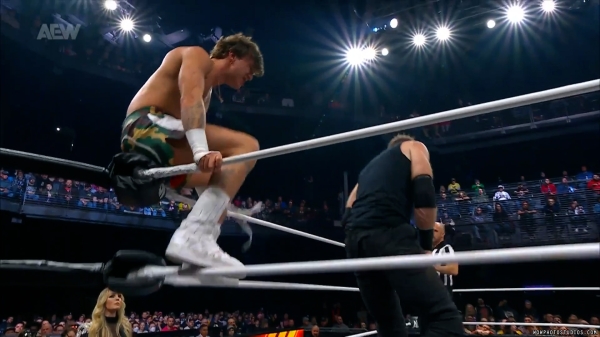 Click to view full size image
==============
wowdynamite20250115_00_04_11_10_Still137.jpg wowdynamite20250115_00_04_11_10_Still137.jpg