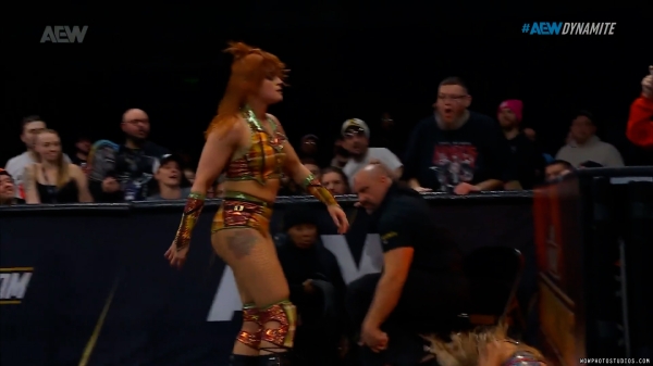 Click to view full size image
==============
wowdynamite20250115_00_05_05_10_Still401.jpg wowdynamite20250115_00_05_05_10_Still401.jpg