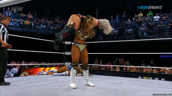 Click to view full size image
==============
wowdynamite20250115_00_05_10_10_Still430.jpg wowdynamite20250115_00_05_10_10_Still430.jpg