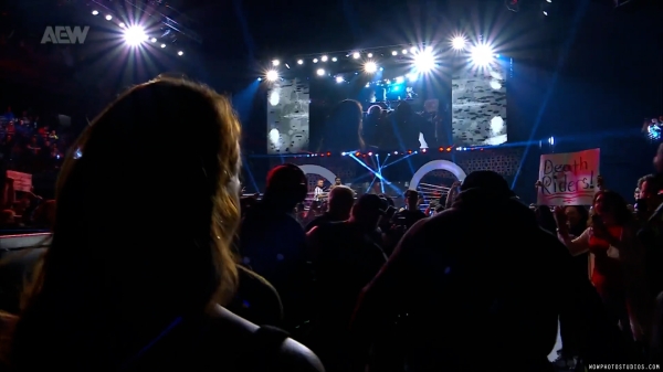 Click to view full size image
==============
wowdynamite20250115_00_05_27_05_Still508.jpg wowdynamite20250115_00_05_27_05_Still508.jpg