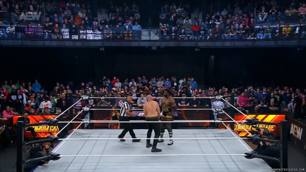 Click to view full size image
==============
wowdynamite20250115_00_05_55_10_Still563.jpg wowdynamite20250115_00_05_55_10_Still563.jpg