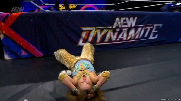 Click to view full size image
==============
wowdynamite20250129_00_05_28_25_Still336.jpg wowdynamite20250129_00_05_28_25_Still336.jpg