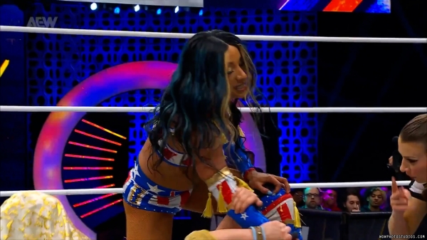 Click to view full size image
==============
wowdynamite20250129_00_05_37_20_Still389.jpg wowdynamite20250129_00_05_37_20_Still389.jpg