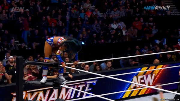 Click to view full size image
==============
wowdynamite20250129_00_05_51_00_Still471.jpg wowdynamite20250129_00_05_51_00_Still471.jpg