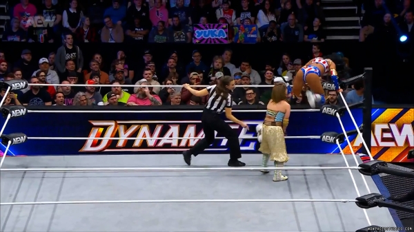 Click to view full size image
==============
wowdynamite20250129_00_05_57_10_Still509.jpg wowdynamite20250129_00_05_57_10_Still509.jpg