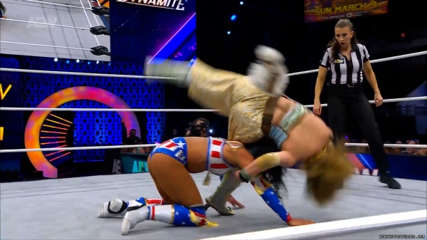 Click to view full size image
==============
wowdynamite20250129_00_05_59_00_Still519.jpg wowdynamite20250129_00_05_59_00_Still519.jpg