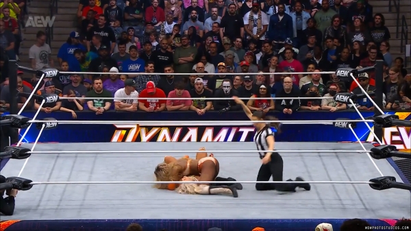 Click to view full size image
==============
wowdynamite20250205_00_04_43_20_Still264.jpg wowdynamite20250205_00_04_43_20_Still264.jpg