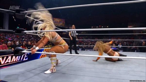 Click to view full size image
==============
wowdynamite20250205_00_04_50_10_Still304.jpg wowdynamite20250205_00_04_50_10_Still304.jpg