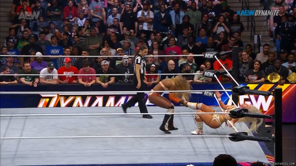 Click to view full size image
==============
wowdynamite20250205_00_04_55_20_Still336.jpg wowdynamite20250205_00_04_55_20_Still336.jpg