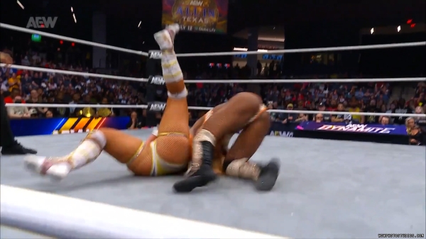 Click to view full size image
==============
wowdynamite20250205_00_04_56_25_Still343.jpg wowdynamite20250205_00_04_56_25_Still343.jpg