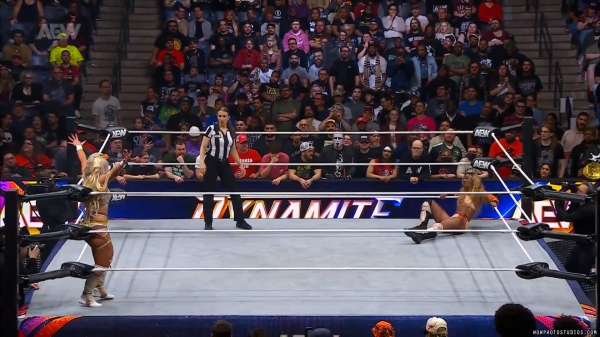 Click to view full size image
==============
wowdynamite20250205_00_04_57_15_Still347.jpg wowdynamite20250205_00_04_57_15_Still347.jpg