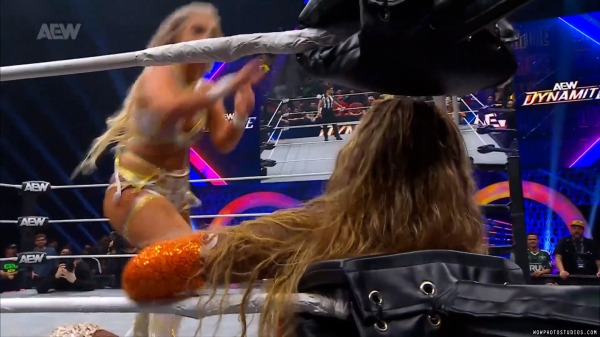 Click to view full size image
==============
wowdynamite20250205_00_04_57_25_Still349.jpg wowdynamite20250205_00_04_57_25_Still349.jpg