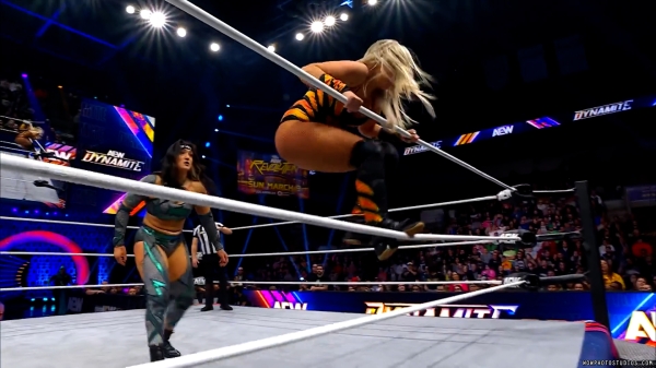 Click to view full size image
==============
wowdynamite20250212_00_04_40_20_Still378.jpg wowdynamite20250212_00_04_40_20_Still378.jpg