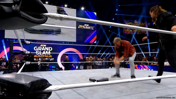 Click to view full size image
==============
wowdynamite20250212_00_06_06_00_Still492.jpg wowdynamite20250212_00_06_06_00_Still492.jpg