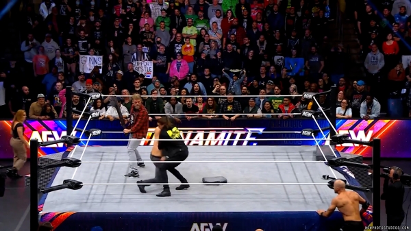 Click to view full size image
==============
wowdynamite20250212_00_06_06_05_Still493.jpg wowdynamite20250212_00_06_06_05_Still493.jpg