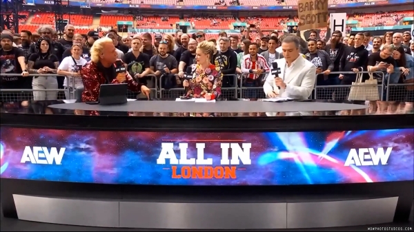 Click to view full size image
==============
wowaewppv20240825_00_00_03_05_Still015.jpg wowaewppv20240825_00_00_03_05_Still015.jpg