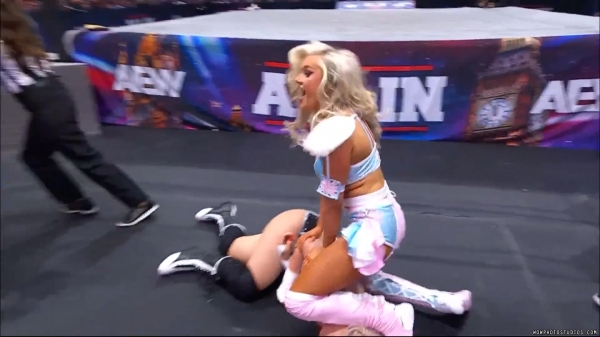 Click to view full size image
==============
wowaewppv20240825_00_05_12_25_Still1251.jpg wowaewppv20240825_00_05_12_25_Still1251.jpg