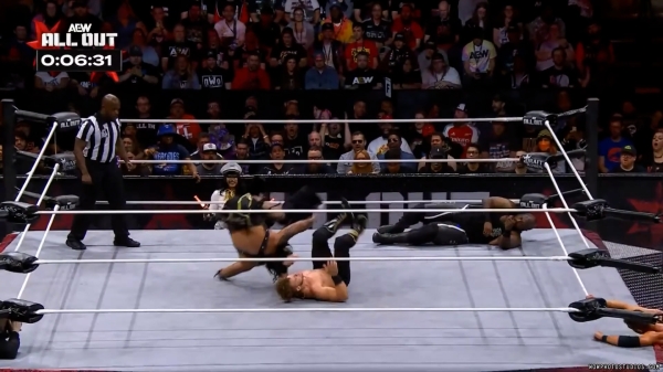 Click to view full size image
==============
wowaewppv20240907_00_02_13_05_Still615.jpg wowaewppv20240907_00_02_13_05_Still615.jpg