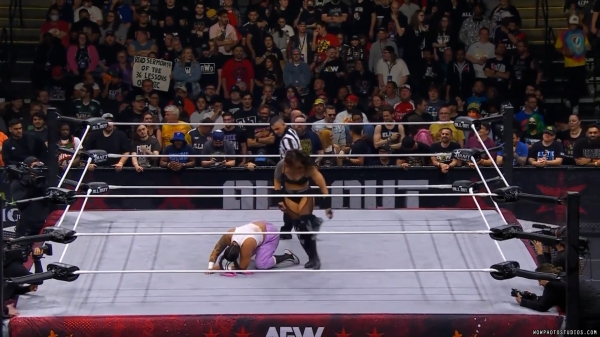 Click to view full size image
==============
wowaewppv20240907_00_03_07_05_Still898.jpg wowaewppv20240907_00_03_07_05_Still898.jpg