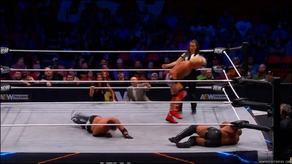 Click to view full size image
==============
wowrampage20240830_00_00_46_25_Still158.jpg wowrampage20240830_00_00_46_25_Still158.jpg