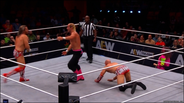 Click to view full size image
==============
wowrampage20240830_00_02_09_00_Still477.jpg wowrampage20240830_00_02_09_00_Still477.jpg