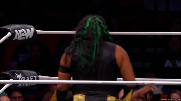 Click to view full size image
==============
wowrampage20240830_00_02_30_25_Still525.jpg wowrampage20240830_00_02_30_25_Still525.jpg