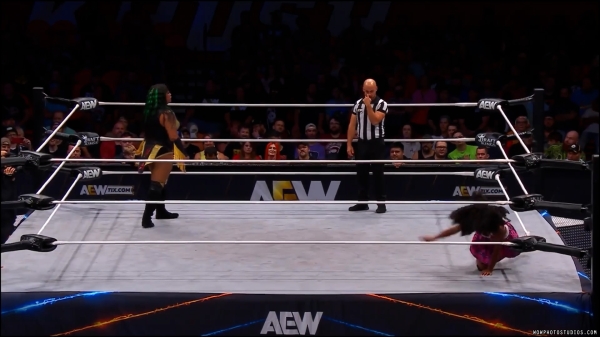 Click to view full size image
==============
wowrampage20240830_00_02_32_15_Still535.jpg wowrampage20240830_00_02_32_15_Still535.jpg