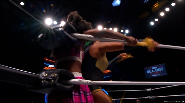 Click to view full size image
==============
wowrampage20240830_00_02_33_00_Still538.jpg wowrampage20240830_00_02_33_00_Still538.jpg