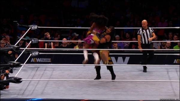 Click to view full size image
==============
wowrampage20240830_00_02_34_25_Still549.jpg wowrampage20240830_00_02_34_25_Still549.jpg