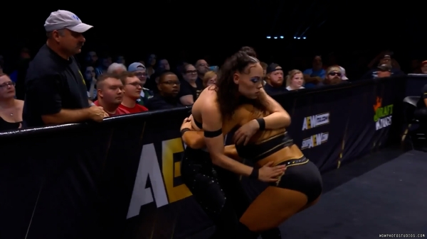 Click to view full size image
==============
wowrampage20240913_00_00_15_15_Still088.jpg wowrampage20240913_00_00_15_15_Still088.jpg